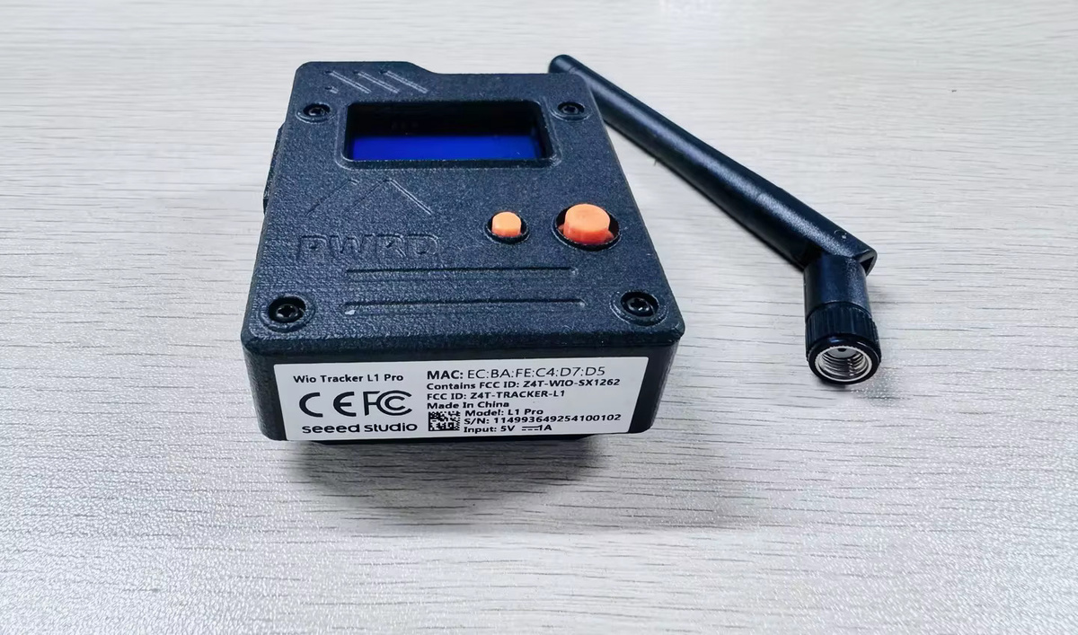 Seeed Studio Meshtastic Node MeshCore LoRa Mesh-Kommunikation Wio Tracker L1 Pro mit 1,3-Zoll OLED-Display, GPS und nRF52840 in Schwarz - Bild 4