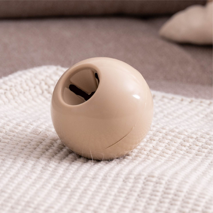 Fackelmann Snack-Ball Our Pets, beige, klein - Bild 2