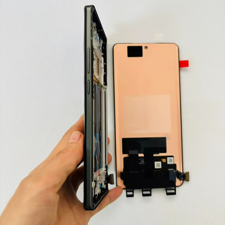 Original Amoled LCD-Display mit Touchscreen-Digitizer und Rahmen für Oppo Realme GT6 RMX3851 und Realme GT 6T RMX3853 in Gold - Bild 2