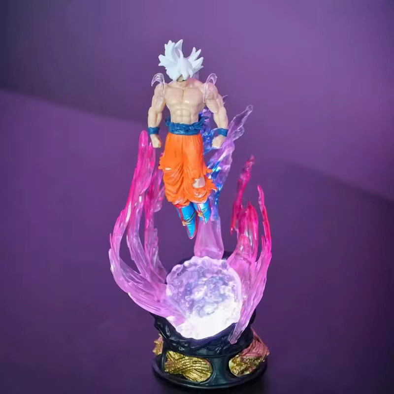 Bandai Dragon Ball Ultra Instinct Son Goku Saiyan, Leuchtende Figur, 25cm, Einzelfigur - Bild 3