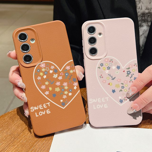 Handyhülle mit Herzmuster aus braunem Leder für Samsung Galaxy S25 S24 S23 S22 Ultra Plus und S21 FE aus TPU - Bild 1