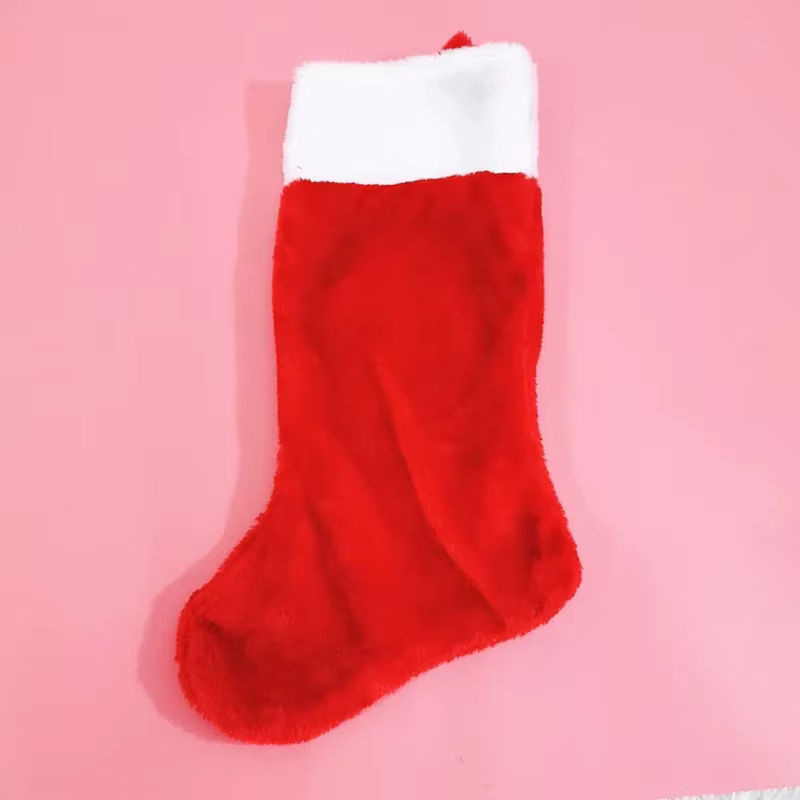 Weihnachtsstrümpfe in Rot und Weiß mit Plüschmanschette zur Dekoration für deinen Kamin, Höhe: 42 cm - Bild 5