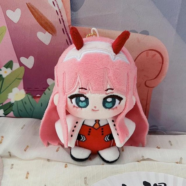 Yiran Health & Beauty Darling in the Franxx Zero Two Mini Baumwollplüsch Schlüsselanhänger, Chibi Puppe, 10cm - Bild 1