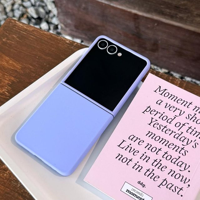 Candy Stoßfeste Flüssigsilikon Schutzhülle für Samsung Galaxy Z Flip 7, Z Flip 6 und Z Flip 5 in Purple - Bild 1