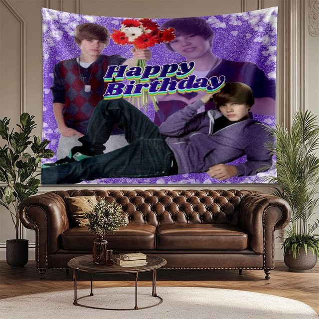 JMG Household Supplies Wandteppich Justin Bieber Lila Design, Moderne Wandkunst Dekoration mit Typografie, B: 90 cm, H: 150 cm - Bild 1