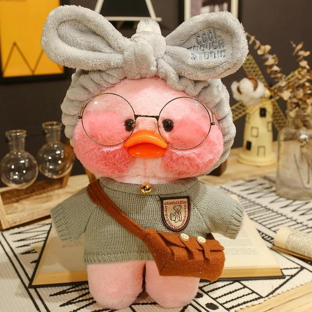 Lalafanfan Pato Cafe Mädchen Plüschtier, Rosa, Gelb, mit Brille und Kleidung, ab 1 Jahr - Bild 1