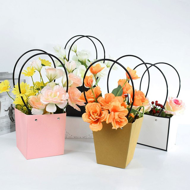 Tragbare Blumenbox aus Papier mit Griff als Geschenkbox für Hochzeiten, Partys und Geburtstage - Bild 1