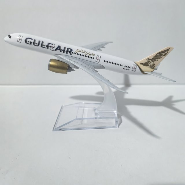 JASON TUTU Gulf Air Boeing 787 Flugzeugmodell, Metall, 1:400 - Bild 1