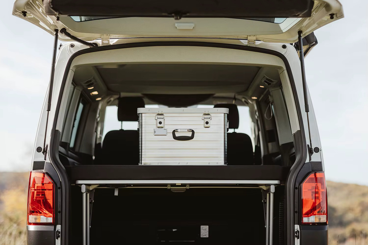 Enders Alubox Toronto L Aluminium Transportbox in Silber mit 63 Litern Volumen - Bild 2