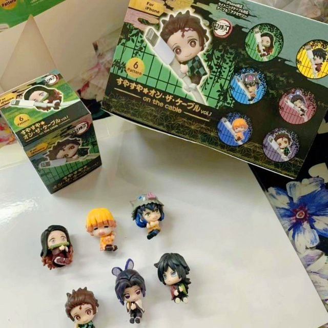 Bandai Demon Slayer Anime-Figur, Blind Box, Datenkabel-Schutzhülle, Puppe - Bild 1