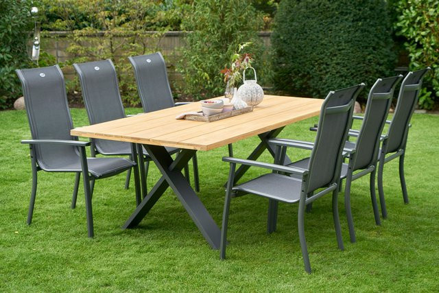 Hartman Xanadu Alice Comfort Garten-Essgruppe aus Aluminium und Teakholz in Anthrazit mit 6 Stapelsesseln, Tisch B: 220 cm, T: 100 cm - Bild 1