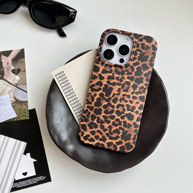 Leopardenmuster Handyhülle aus weichem TPU mit mattem Finish für iPhone 11 bis 16 Pro Max in Schwarz und Multicolour - Bild 1