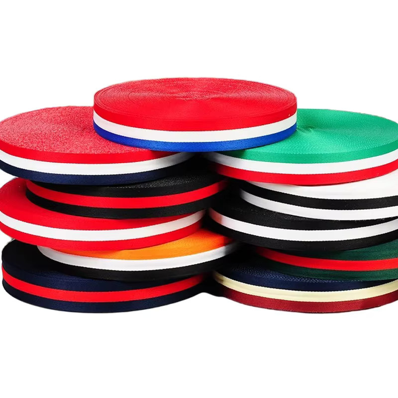 Dreifarbig gestreiftes, besticktes und verdicktes gewebtes Band in Multicolour für Rucksäcke und Medaillengurte, 5 Yards Länge - Bild 2