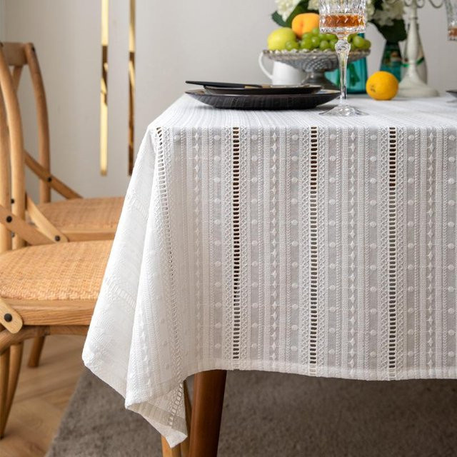 Weiße Baumwolltischdecke von Super Six mit floraler französischer Stickerei, quadratisch, B/T: 60 x 60 cm - Bild 1