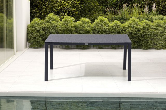 OUTFLEXX Esstisch für Garten und Terrasse in Anthrazit Matt aus Alu und Spraystone mit Natursteinoptik, B/T: 160 x 95 cm - Bild 1