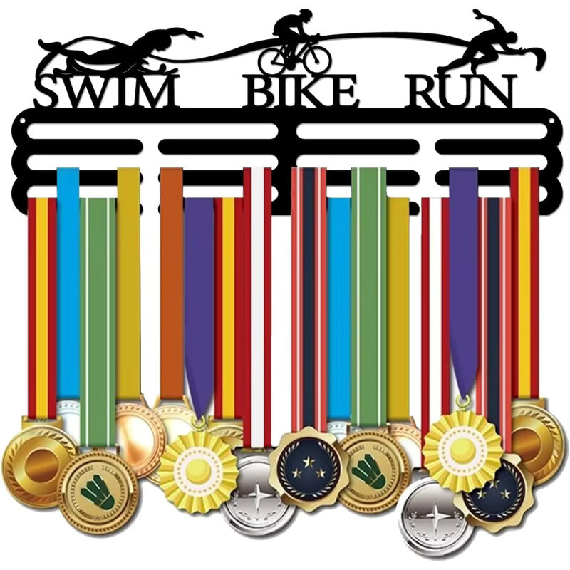 Triathlon Medaillenaufhänger aus Metall in Schwarz als Sportmedaillen Displayrahmen für die Wandmontage - Bild 2