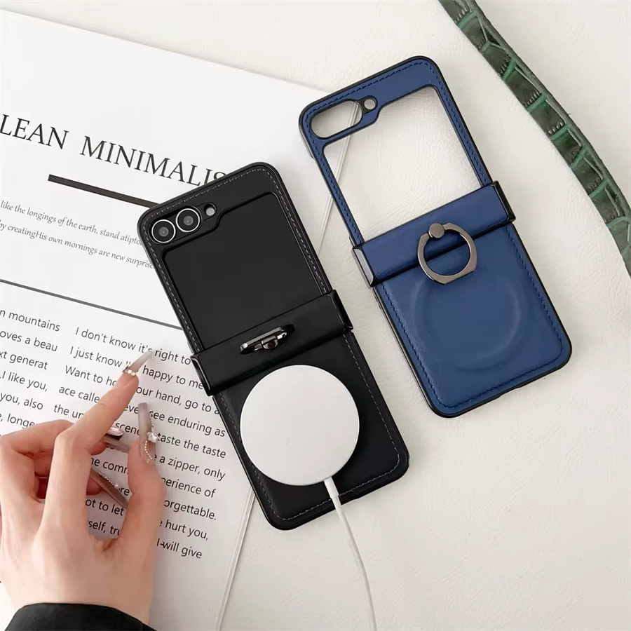 Magnetische Leder-Schutzhülle für Samsung Galaxy Z Flip 8 7 6 5 4 3 mit Ringscharnier und kabelloser Ladefunktion in Schwarz - Bild 4