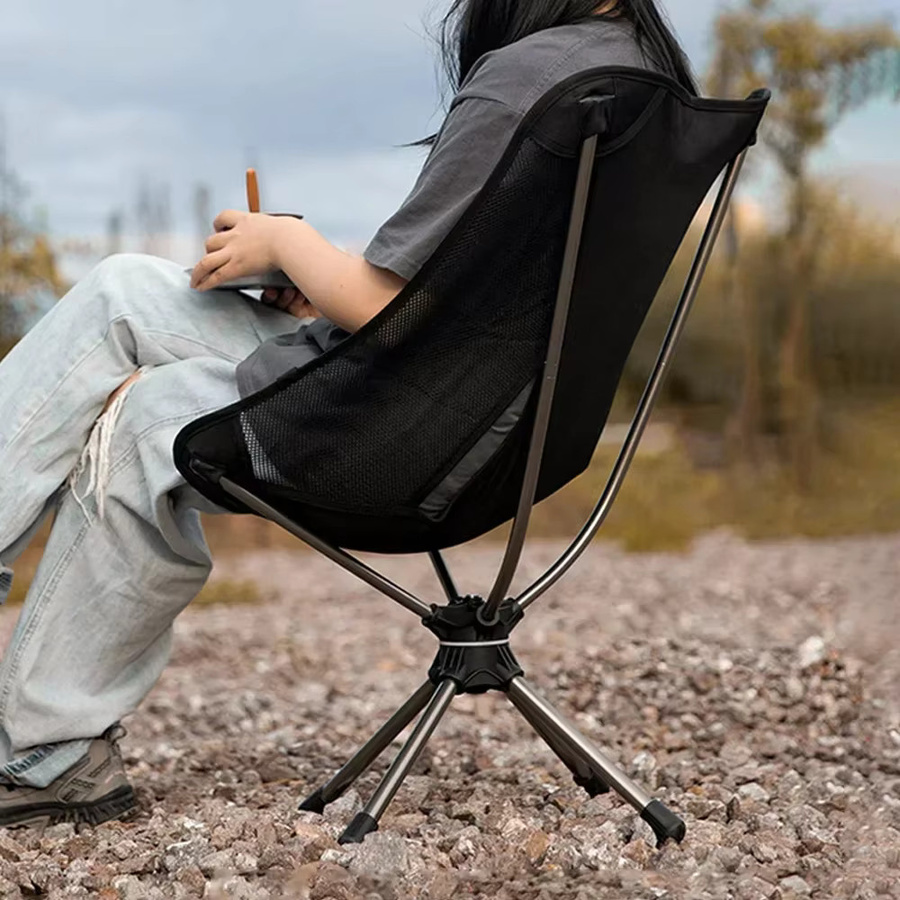LIUSHADUOLA Tragbarer Camping-Drehstuhl aus Textilene und Metall in Schwarz - Bild 1