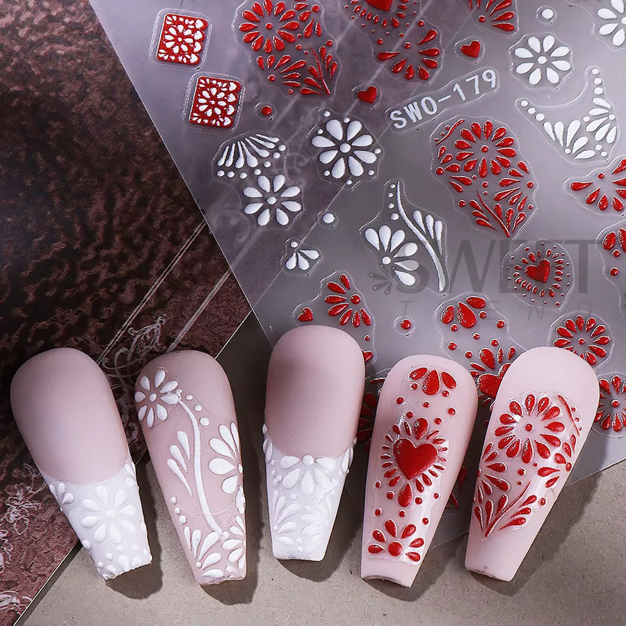 SWEET TREND Nagelaufkleber Rot-Weiße Blütenblätter, 2 Stück - Bild 4