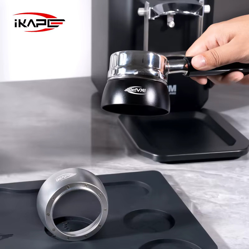 IKAPE Espresso Magnetischer Dosiertrichter für Universal-Siebträger in den Größen 51mm, 54mm und 58mm aus Edelstahl in Weiß, Schwarz oder Silber - Bild 4