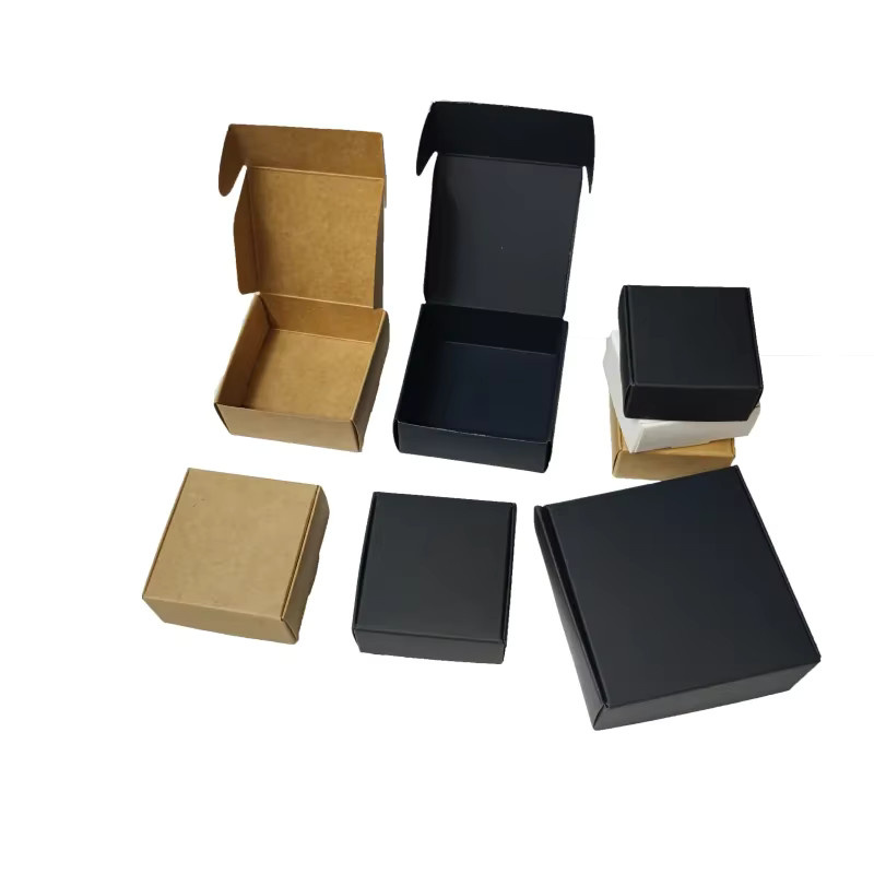 Schmuckverpackung aus Kraftpapier für Ohrringe und Geschenke in Schwarz oder Weiß - Bild 3