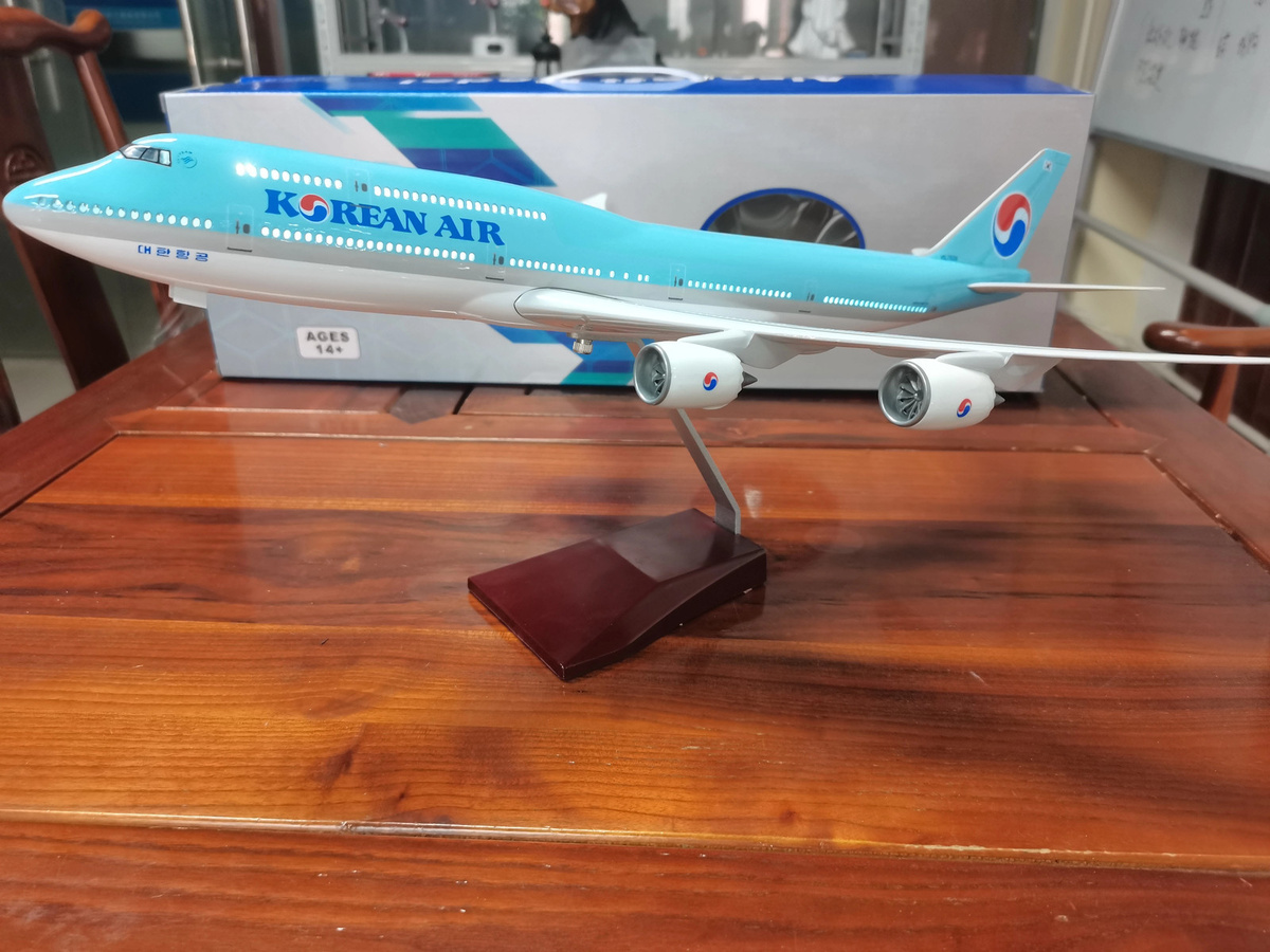 ZOCO B747 Korean Air Flugzeugmodell, 1:150, ab 14 Jahren - Bild 3