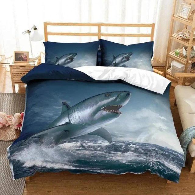 Hai Bettwäsche-Set aus Mikrofaser mit Tiefsee-Tier-Motiv in Blau, 2-teilig, B/H: 70 x 133 cm - Bild 1