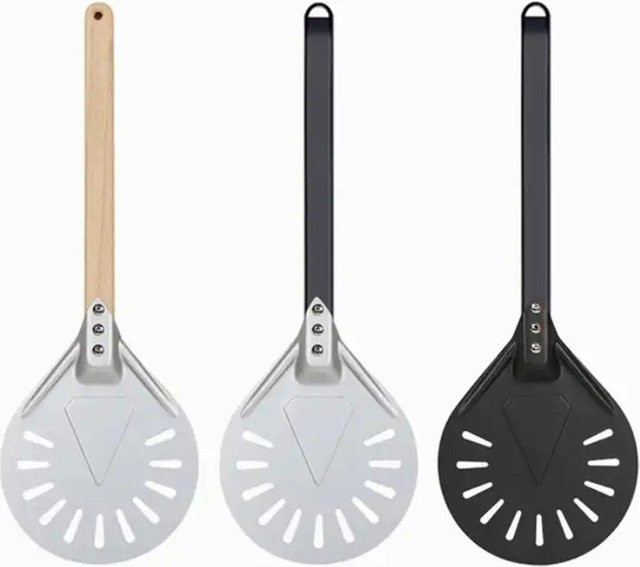 Perforierte Pizzaschaufel aus Aluminium mit rundem Kopf und rutschfestem Holzgriff in Silber, Durchmesser: 8,9 cm - Bild 1