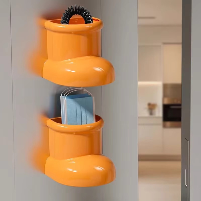 Dekorative Aufbewahrungsbox in Stiefelform mit Saugnapf und Magnet für Kühlschrank oder Wand, Rot - Bild 2