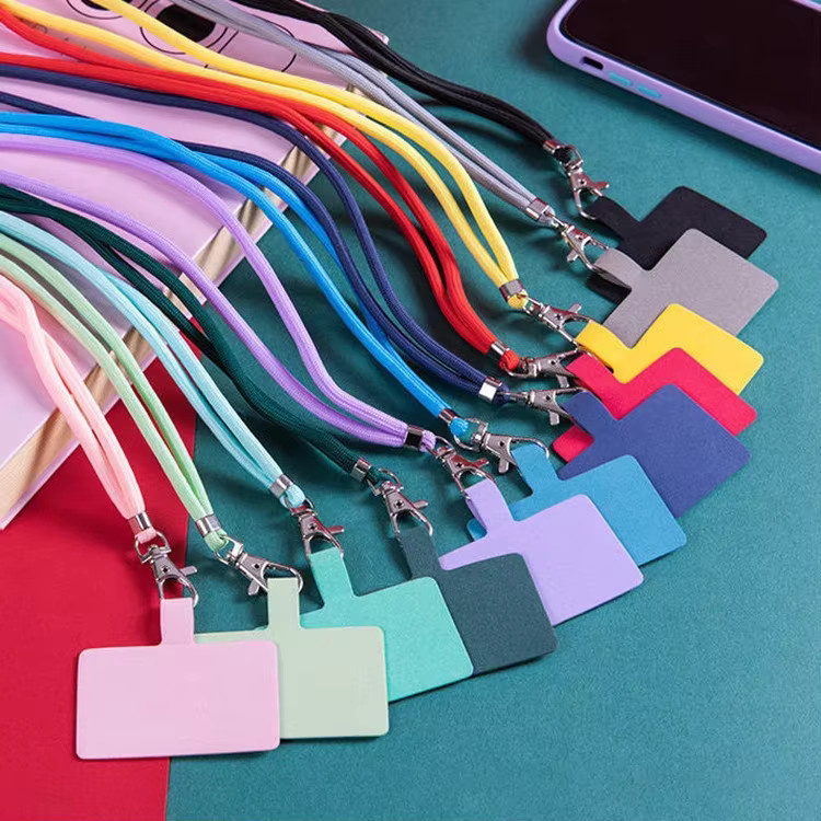 Tutew Handy-Lanyard mit verstellbarem Umhängeband und Kletterschnalle in Schwarz inklusive abnehmbarem Handyhüllenclip - Bild 4