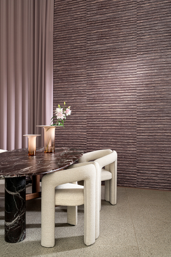 Arte International Wallpaper Raphia in Mauve mit Goldakzenten und Textiloptik - Bild 1