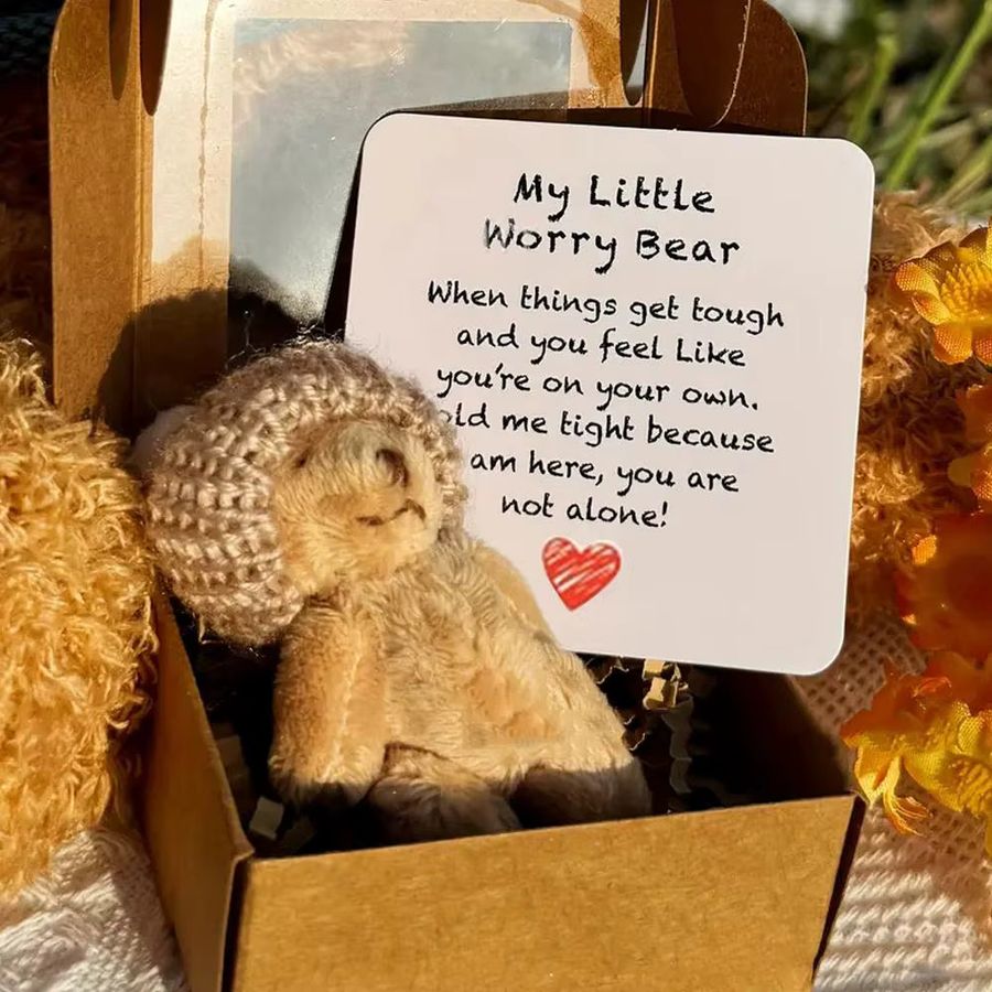 My Little Worry Bears Handgefertigter Mini-Plüschbär in Braun mit emotionaler Karte - Bild 2