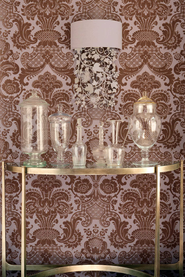Cole & Son Tapete Petrouchka Vintage Floral in Lila und Braun, Vlies-Botanical-Design - Bild 1