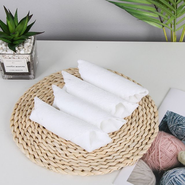EGW Mikrofaser Handtücher Set, Weiß, 5 oder 10 Stück, B/B: 30 x 30 cm, Multifunktionale Reinigungstücher für Home, Hotel und Küche - Bild 1