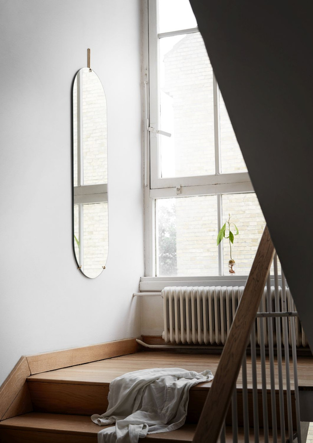 Moebe Wall Mirror Tall Oval Wandspiegel in Schwarz oder Weiß - Bild 4