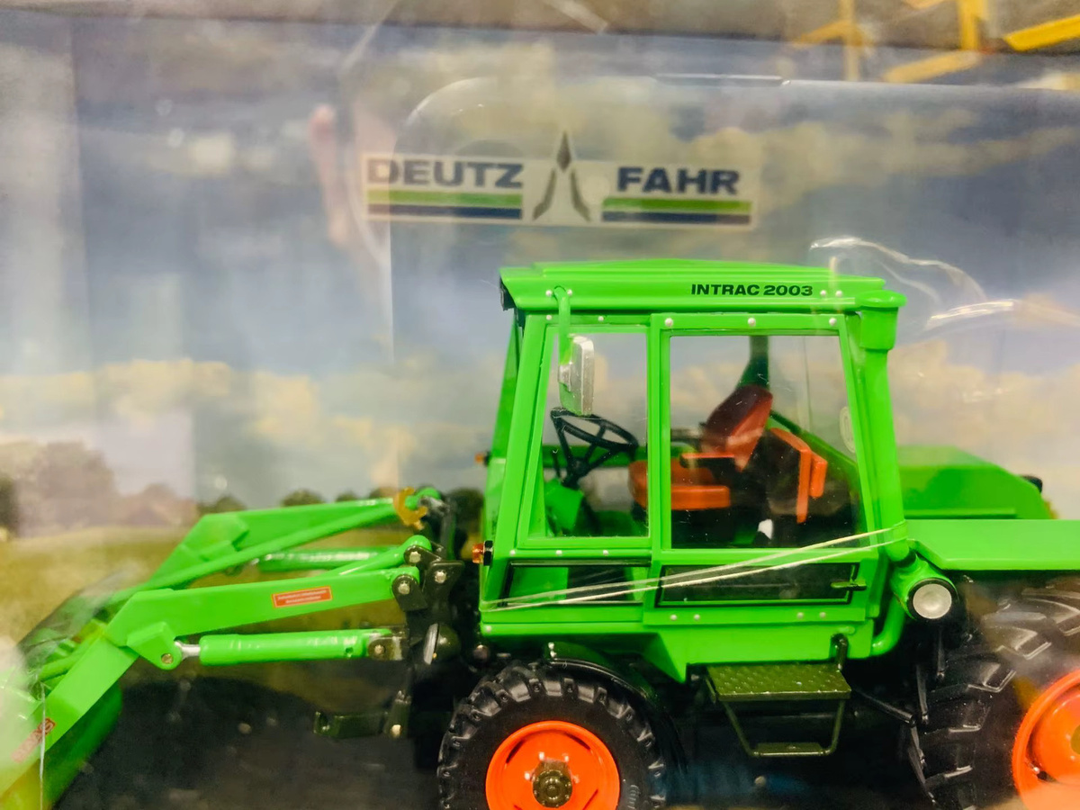 Deutz Fahr 1065 Deutz Intrac 2003 A, Landwirtschaftlicher Traktor, 1:32, Bunt / Mehrfarbig - Bild 4