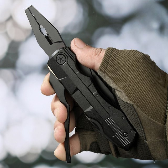 QHSPE Multifunktionale Kombinationszange in Schwarz mit integriertem Schweizer Taschenmesser als tragbares Mehrzweck-Werkzeugset - Bild 1