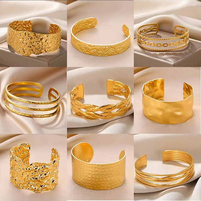 V Attract Armband, Edelstahl, Gold, Damen, Vintage - Bild 1