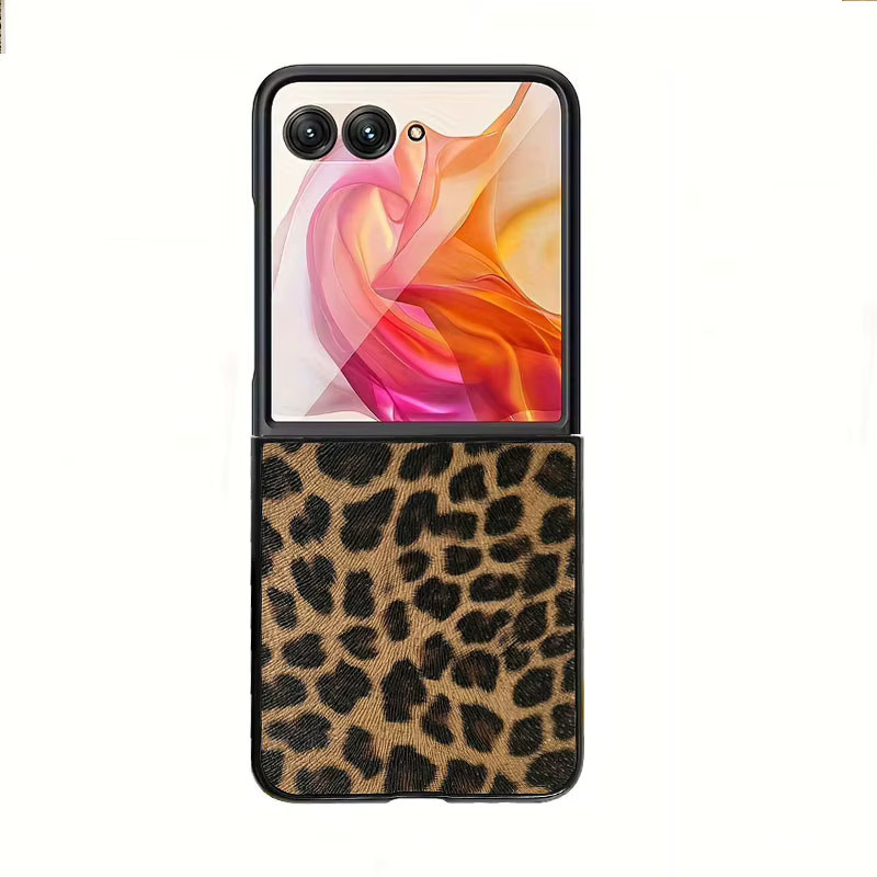 Motorola Moto Razr 50 und Razr 60 Ultra Handyhülle aus PU-Leder mit Leopardenmuster in Braun und Multicolour - Bild 6