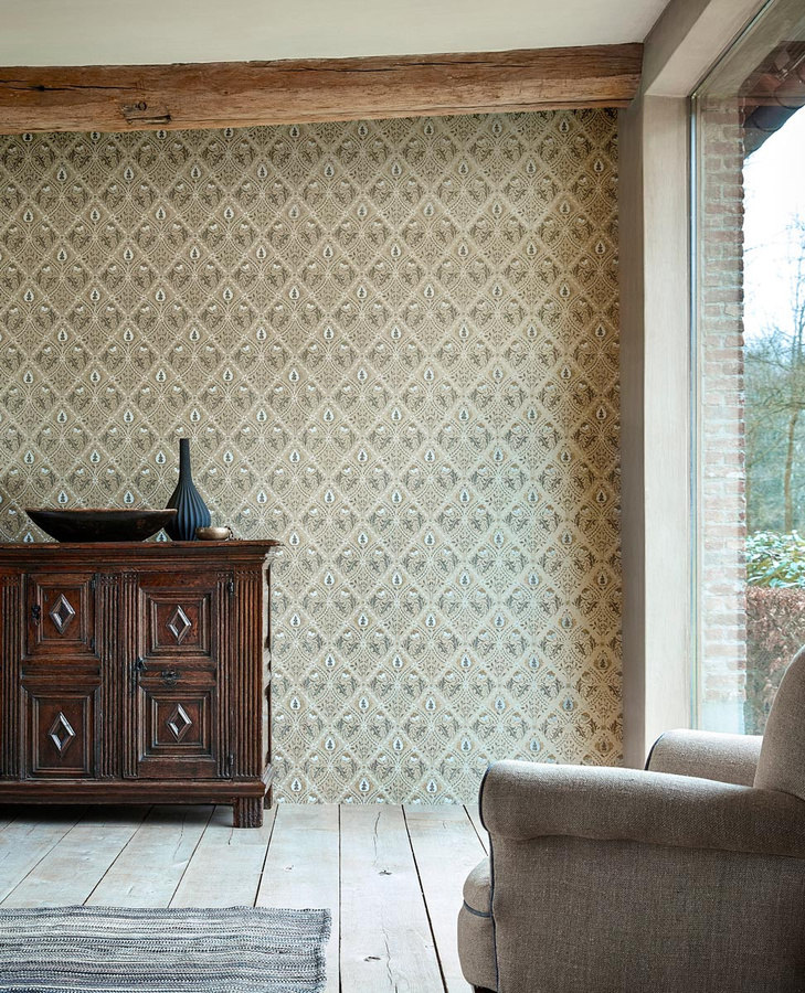 Morris & Co. Tapete Pure Trellis in Gold und Beige mit geometrischem Vintage-Muster - Bild 1