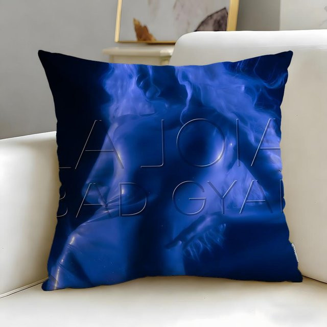 Bad Gyal Kissenbezug aus Polyester, quadratisch, B/T/H: 30 x 30 x 30 cm - Bild 1