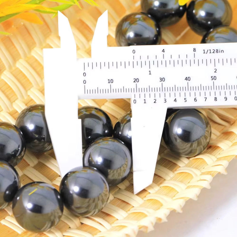 Magnetit Kristallkugel in Schwarz für Feng Shui Dekoration, Durchmesser: 1,8 cm bis 2 cm - Bild 2