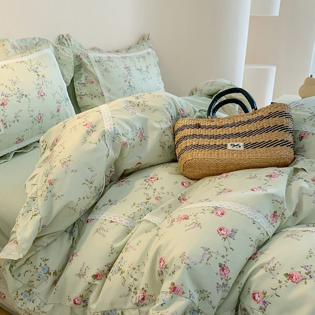 IvaRose HOME TEXTILE Bettwäsche-Set aus 100 % Baumwolle mit floralem Gartenblumen-Design, Queen-Size, B/H: 200 x 200 cm, inklusive Bettbezug, 1 Bettlaken und 2 Kissenbezügen - Bild 1