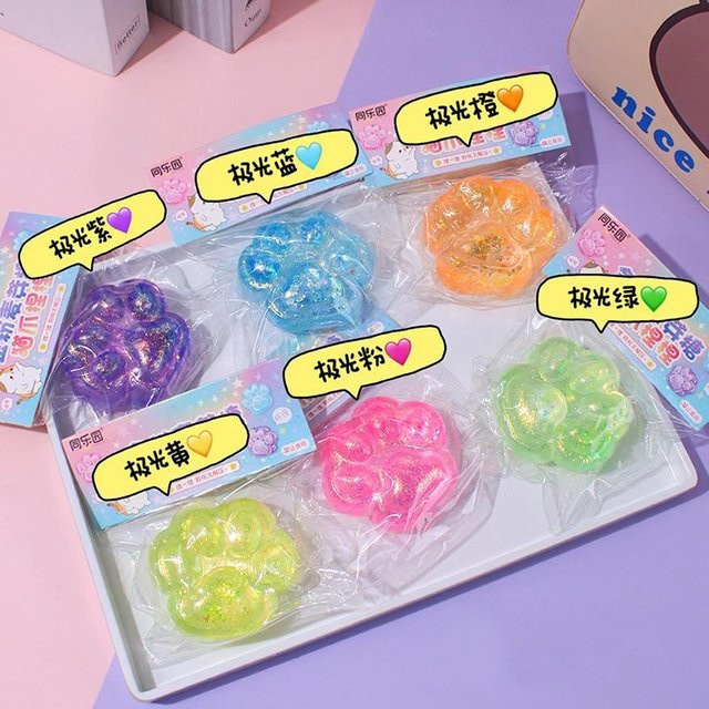 Fashnics Katzenpfoten Squishy, Kawaii Mochi Spielzeug - Bild 1