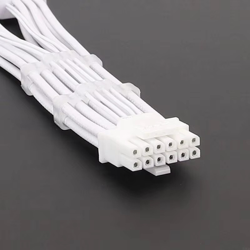 RGEEK 12VHPWR GPU-Verlängerungskabel 3 x 8-Pin auf 16-Pin (12+4-Pin) für Grafikkarten in Weiß - Bild 3