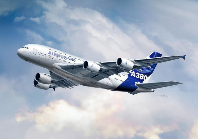 Revell Airbus A380 Modell, 1:288, ab 10 Jahren - Bild 1