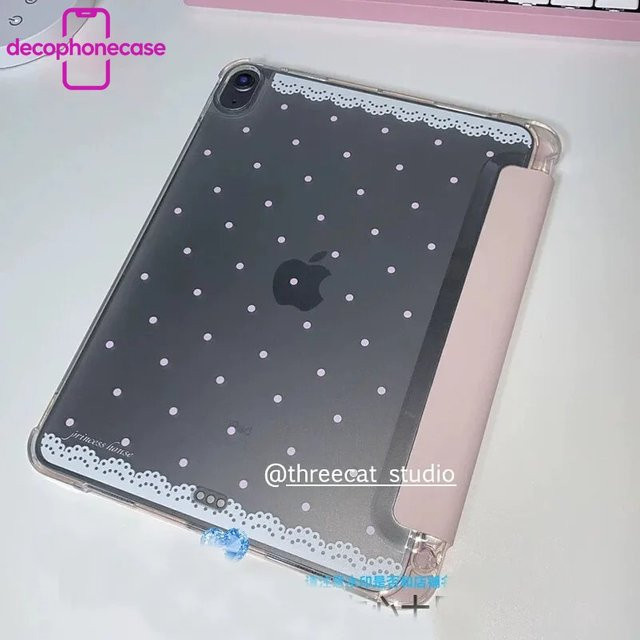 Apple iPad Pro und iPad Air Schutzhülle in Spitzenrosa mit gepunktetem Design - Bild 1