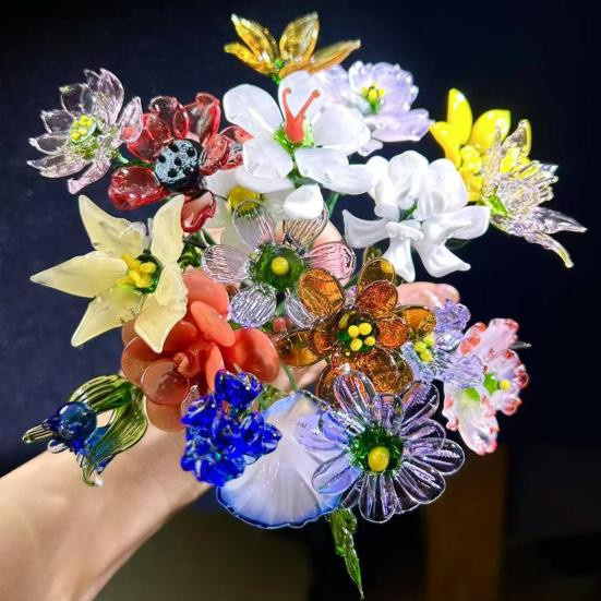 Handgefertigte mundgeblasene Glasblumendekoration Full in Love House in Mehrfarbig mit Drahtstiel als Tischornament für Wohnzimmer und Büro - Bild 2