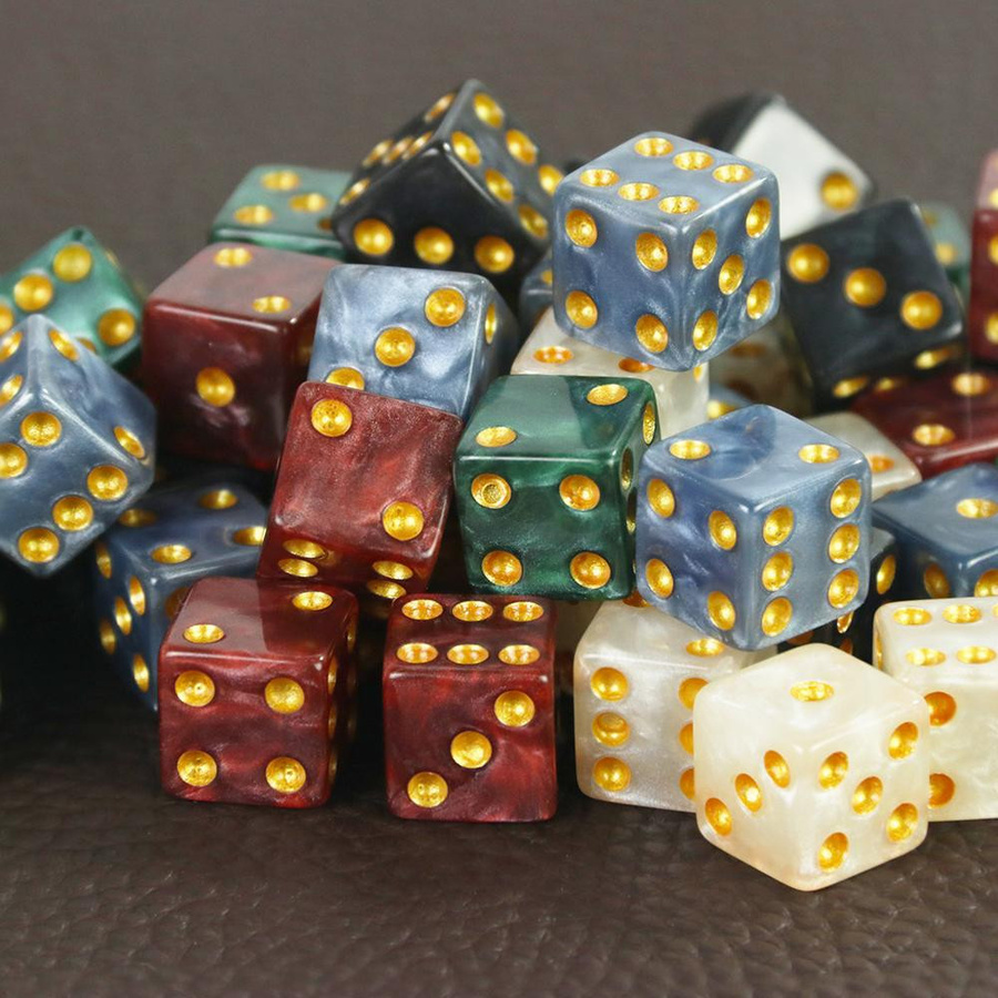 Allbestart Mini Würfel 10-teiliges Set D6 Marmor Effekt Goldene Pips Kunststoff Bunt / Mehrfarbig - Bild 1