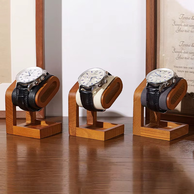 WoodTen Uhrenaufbewahrungsständer aus Massivholz für Ringe und Ohrringe in Beige oder Braun - Bild 3